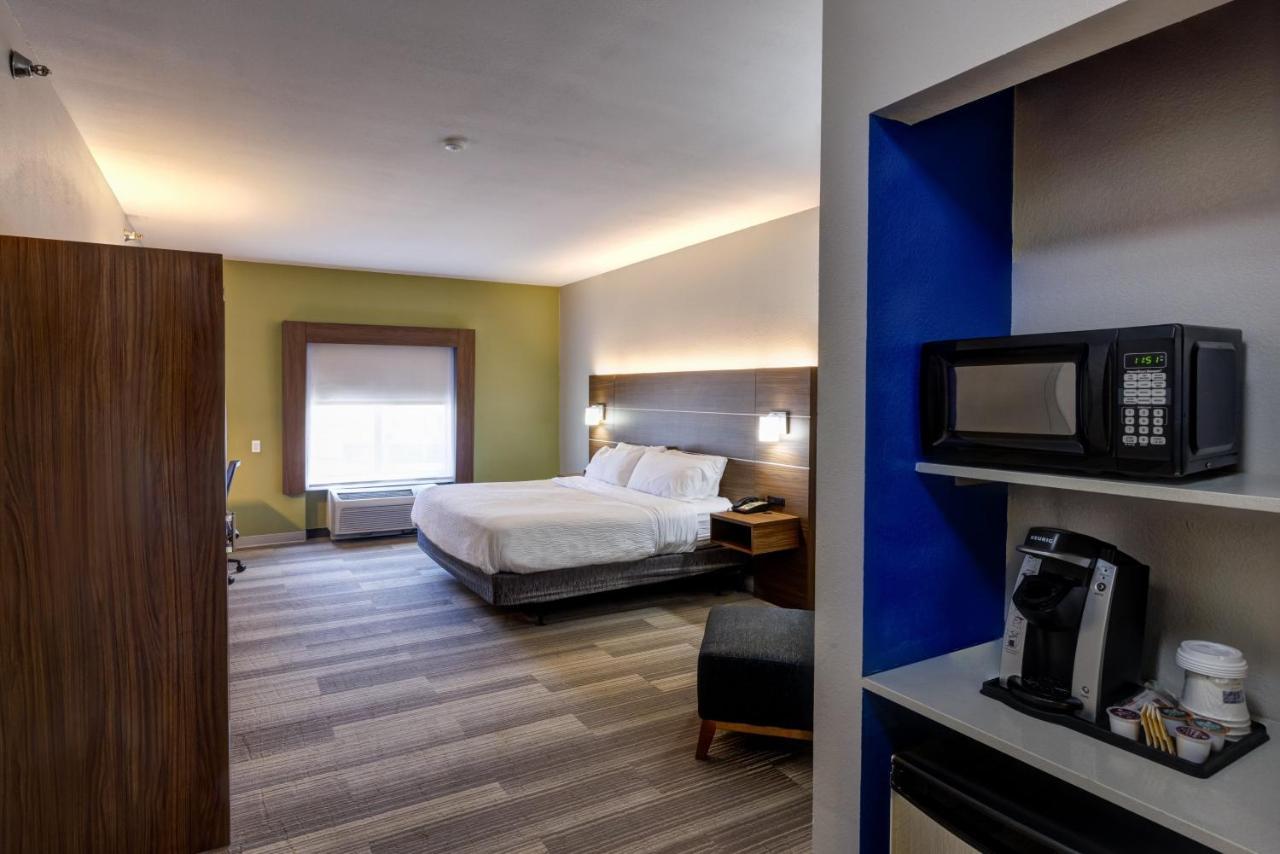 Holiday Inn Express Hotel & Suites Shelbyville By Ihg Ngoại thất bức ảnh