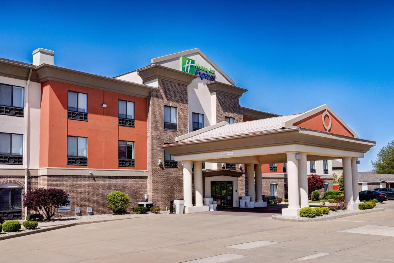 Holiday Inn Express Hotel & Suites Shelbyville By Ihg Ngoại thất bức ảnh