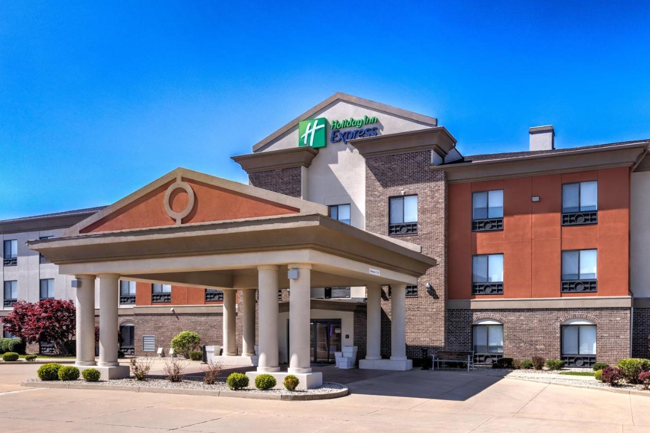Holiday Inn Express Hotel & Suites Shelbyville By Ihg Ngoại thất bức ảnh
